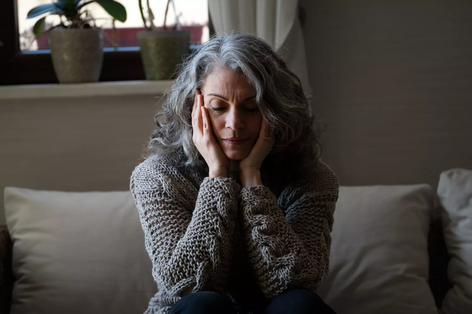 Fatores de risco e causas da depressão em idosos