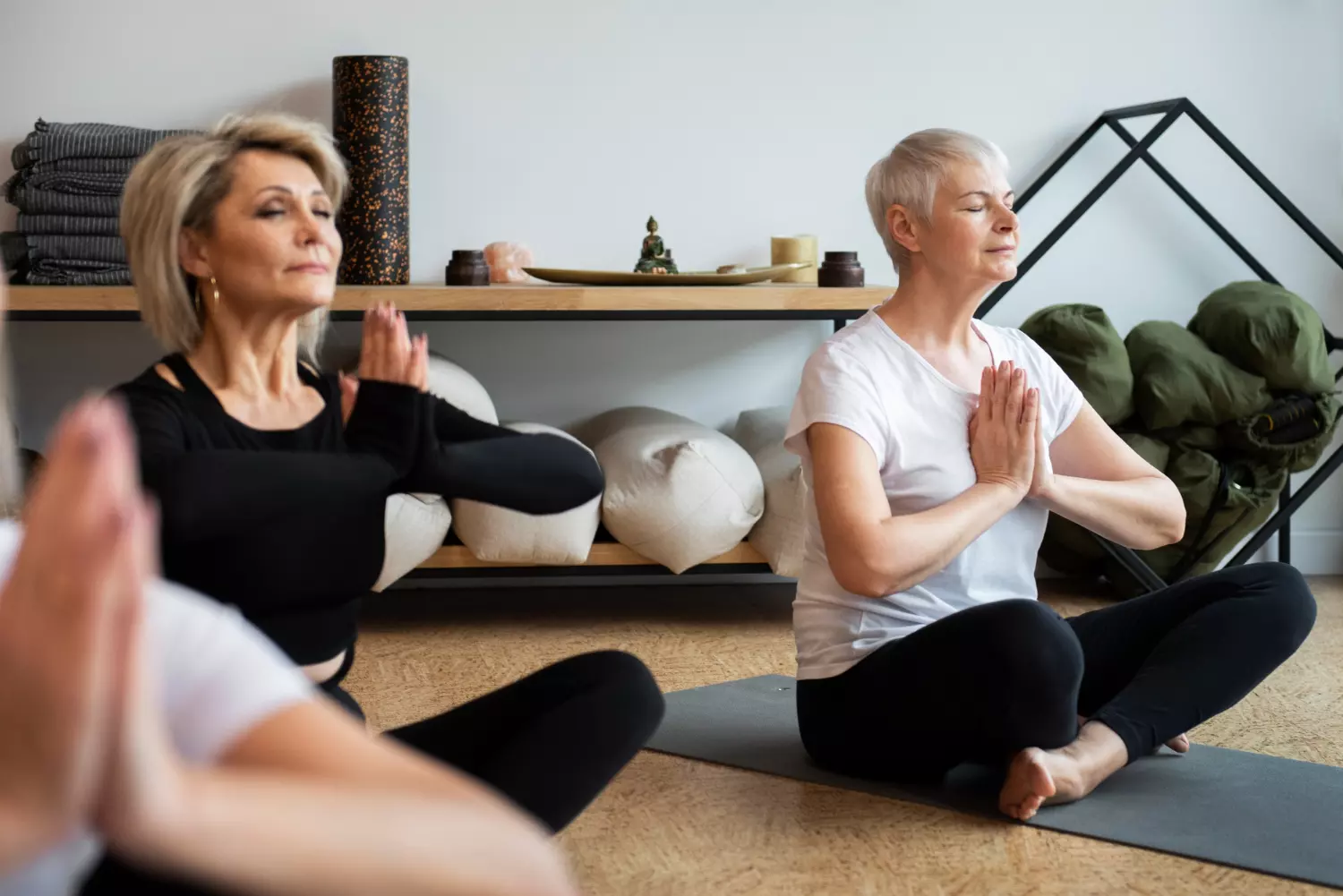 Benefícios do Yoga para idosos