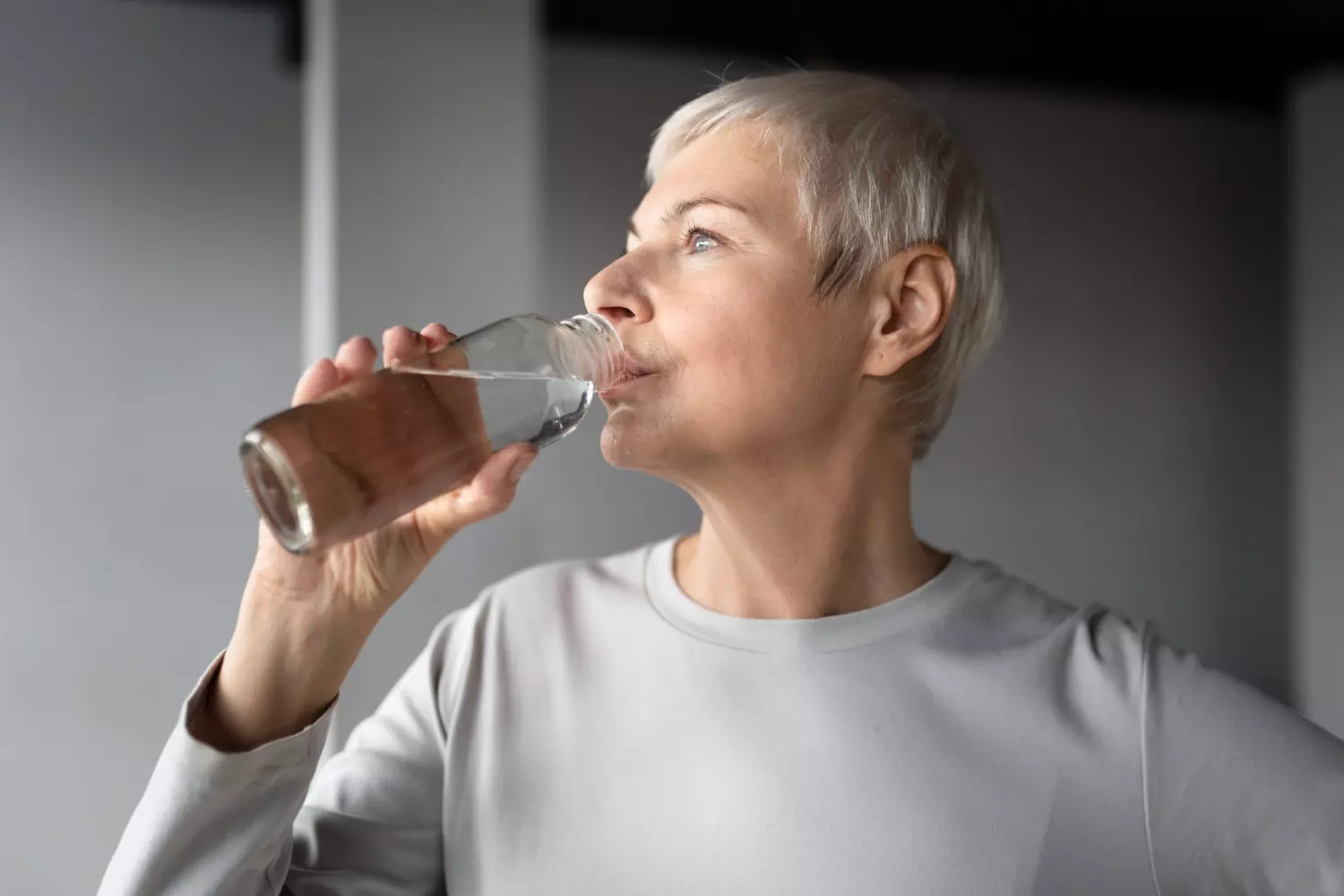 Como prevenir a infecção urinária em idosos