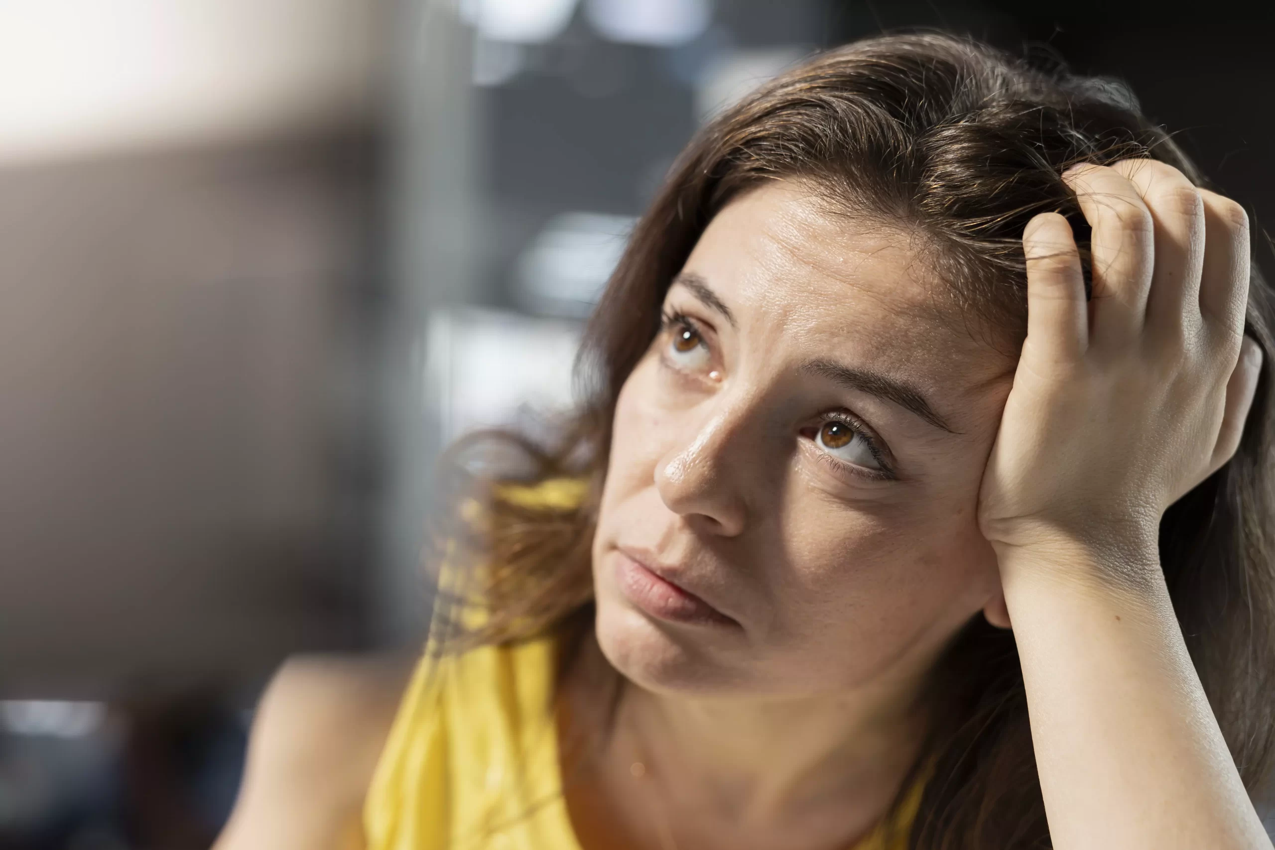 Quais são os sintomas de alterações hormonais?
